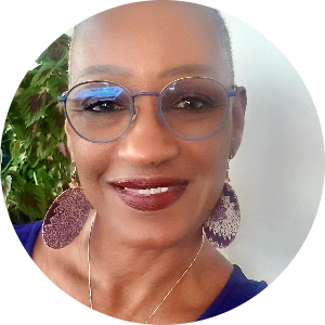 Carolyn Harris available notary in Wendell, NC - 27591