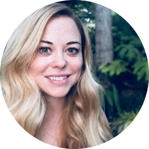 Ashlee Disston available notary in Portland, OR - 97206