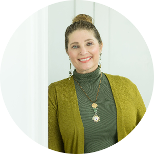 Angelina Aldrich available notary in Orlando, FL - 32801
