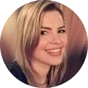 Bianca Garcia available notary in El centro , CA - 92243
