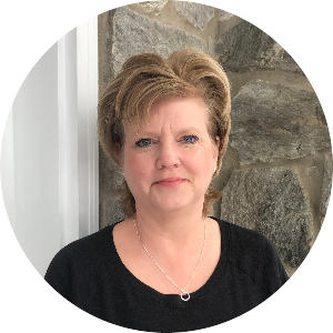 Wendy Diem available notary in Hummelstown, PA - 17036