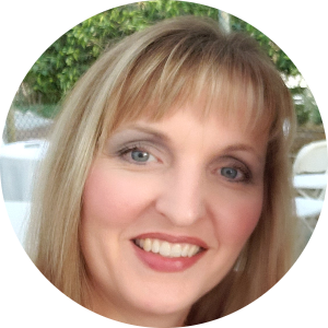 Tya Cox available notary in San Jacinto, CA - 92583