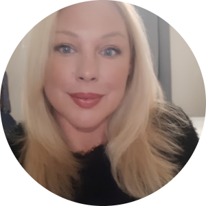 Lindsey Broadfoot available notary in Kingsport, TN - 37660