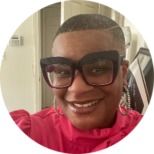 Lisa Hunt available notary in Aberdeen, MD - 21001