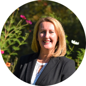 Lynne Wyllie available notary in Bainbridge Island, WA - 98110
