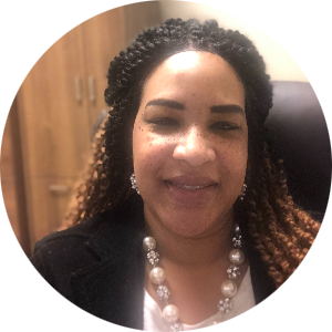 Kenyatta Lawson  available notary in Stone Mountain , GA - 30088