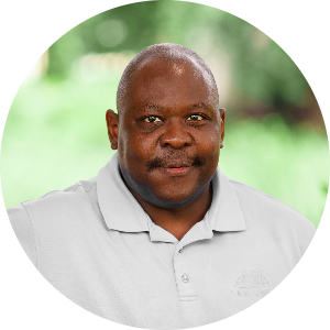 Salomino Bywaters available notary in Olathe, KS - 66061