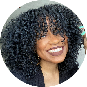 Yasmin Guillebeau available notary in Playa Vista, CA - 90094