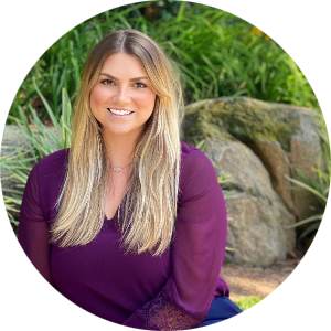 Emily Ward available notary in San Diego, CA - 92122