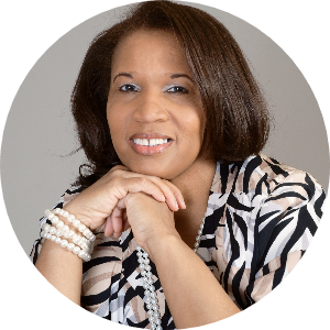 Eva Marie Hale available notary in St. Louis, MO - 63113