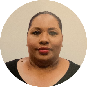 Crystal Davis available notary in Woodstock , GA - 30188