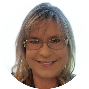 Yvonne Glover available notary in Livingston, TX - 77351