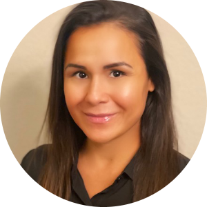 Victoria Leon available notary in Carrollton , TX - 75007