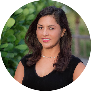 JORDANA OROS available notary in NAPLES, FL - 34120