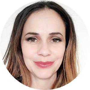 Mariah Pena available notary in San Antonio, TX - 78254