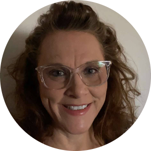 Kristine Bourdos available notary in Mesa, AZ - 85207