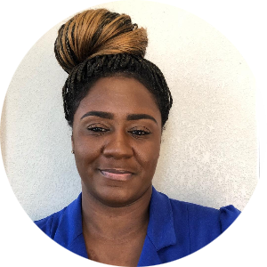 ELIZABETH MCCOY available notary in CLEVELAND, OH - 44119