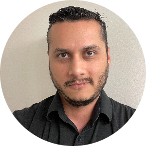 Cesar Serrano available notary in Aurora, IL - 60504