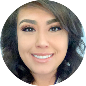 Perla Torres available notary in Albany, OR - 97322