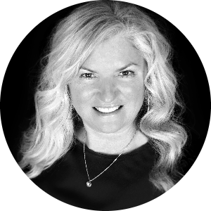 LuAnn Proper available notary in Virginia Beach, VA - 23452