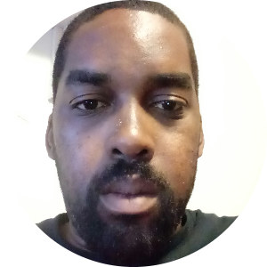Daeonn Davis available notary in Wichita, KS - 67216