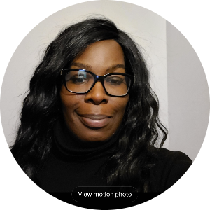 Sondra moore available notary in Elgin, IL - 60123