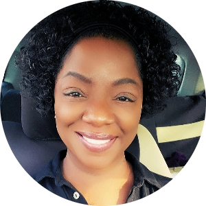 Teshaunna  Menifee  available notary in Cincinnati , OH - 45215