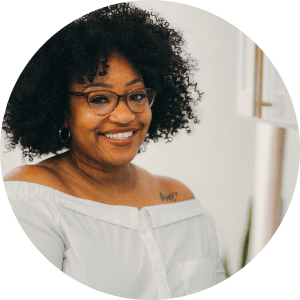 Jessika Hinds available notary in Zebulon, NC - 27597