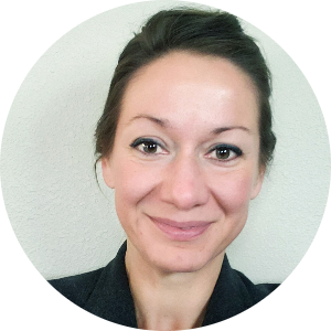 Laurel Holloway  available notary in New Plymouth, ID - 83655