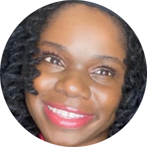 Danielle  Williams  available notary in Elizabeth , NJ - 07202