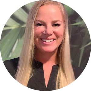 Kimberly  Ludington available notary in Scottsdale , AZ - 85260