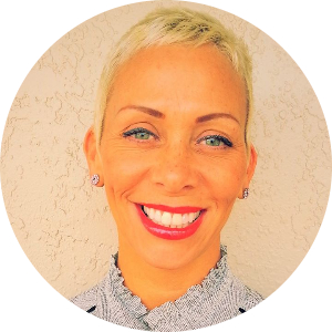 Kimberley Hunt available notary in , FL - 33584