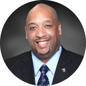 Damian Young available notary in Alameda, CA - 94501