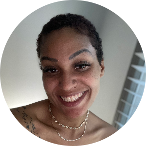 Danielle Davis available notary in Durham, NC - 27704