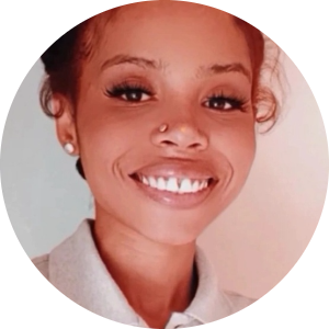 Makina Palmer available notary in St Louis, MO - 63074