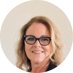 Karie Holmes available notary in Poway, CA - 92064
