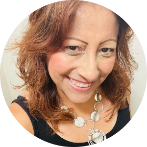Annette Garcia available notary in Las Cruces, NM - 88012