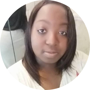 LaTanya Smith available notary in Milwaukee , WI - 53210