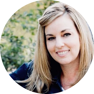 Lisa Garcia available notary in Clovis, CA - 93619