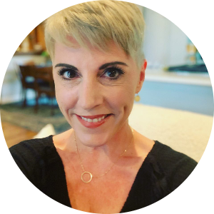 Dorinda Buckles available notary in Shoreline, WA - 98155
