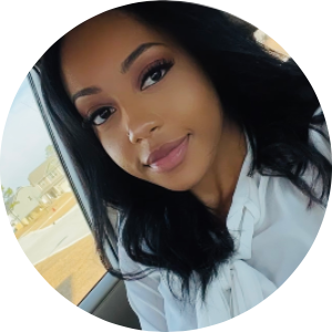 Lynda Washington available notary in Sneads Ferry, NC - 28460