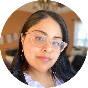 Paola Gutierrez Robles available notary in Graham, NC - 27253