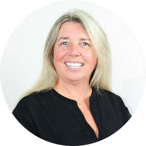 Lucy Landeg available notary in Delray Beach, FL - 33445