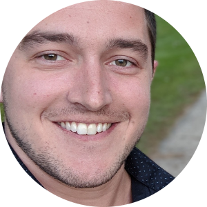Eryk Carlson available notary in Lancaster, CA - 93534