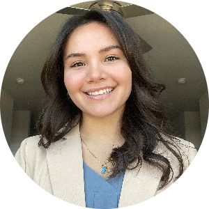 Isabella Solis available notary in Denton, TX - 76207