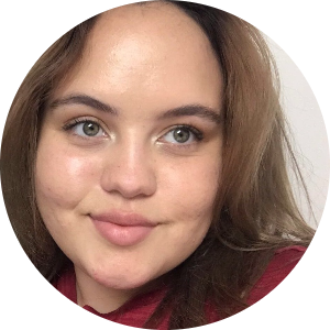 Evelyn Vazquez available notary in phoenix, AZ - 85016