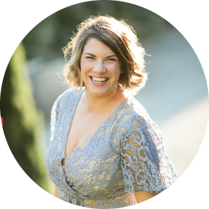 Sarah Charleston available notary in Bothell, WA - 98021