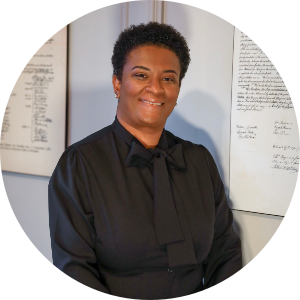 Dorna-Taylor-Notary-Public-In-Fayetteville-GA-ZigSig