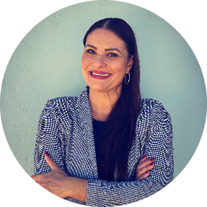 Adrienne Green available notary in North Hollywood , CA - 91606