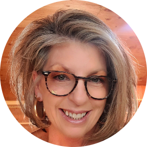 Helen Kuchera available notary in Bremerton, WA - 98312